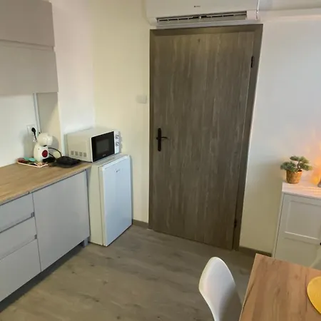 Rum i privatbostad Oazis Apartmanhaz *
