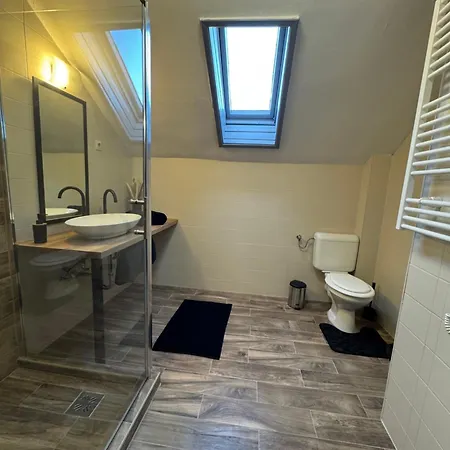 Oazis Apartmanhaz Rum i privatbostad *