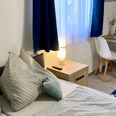 Rum i privatbostad Oazis Apartmanhaz
