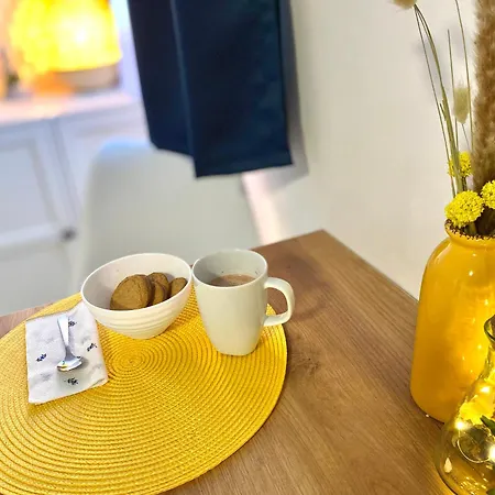 Homestay Oazis Apartmanhaz *
